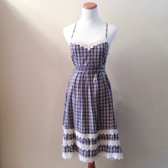Anthropologie Dresses & Skirts - Anthropologie Moulinette Soeurs Plaid Dress
